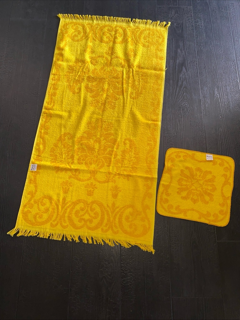 Vintage Pequot Bath Towel Washcloth Set Golden Yellow Fringe USA Made Cotton